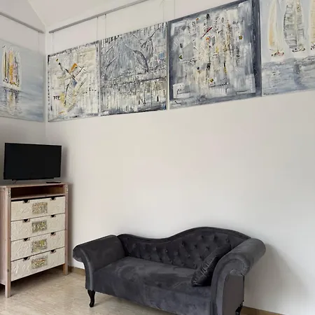아파트 Art & View Gryzliny